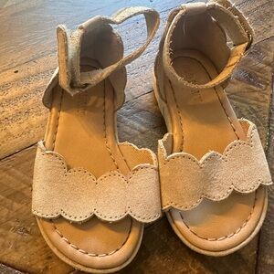 Old Navy Kids Beige Scalloped Sandals